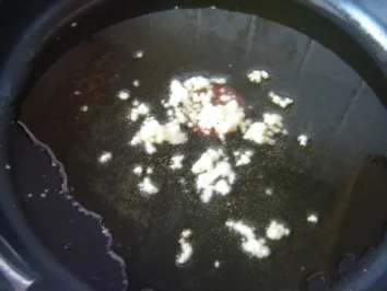 INSALATA TIEPIDA AI SCAMPI FIAMMEGGIATI - Rezept - Bild Nr. 3