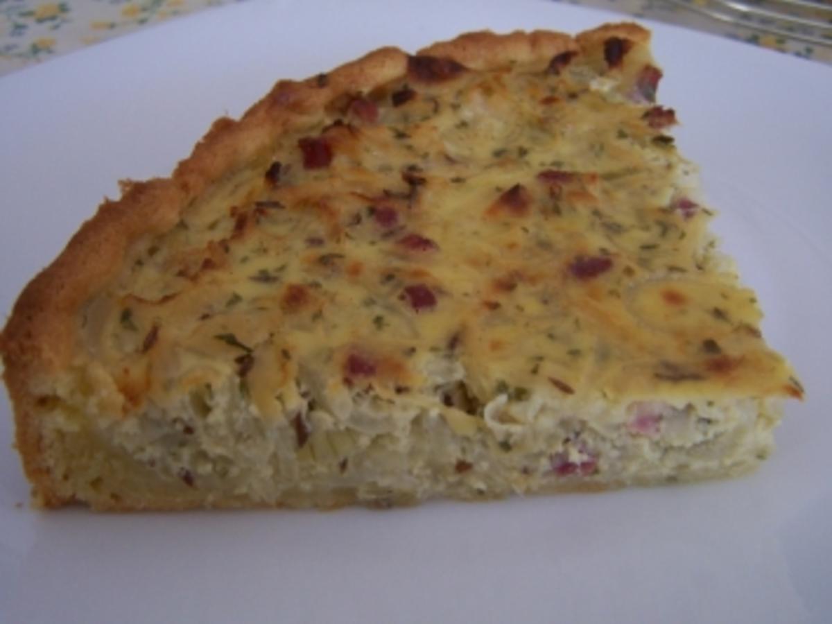 Runder Zwiebel-Speck-Kuchen - Rezept mit Bild - kochbar.de