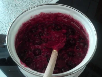 Beeren-Schnitten mit Keks - Rezept - Bild Nr. 5