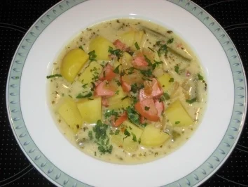 Rezept: Bayrische Kartoffelsuppe Bayrische Kartoffelsuppe - Rezept