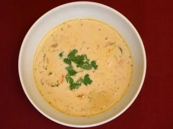 Kokos-Curry mit Garnelen und Gemüse (Anja Backhaus) - Rezept