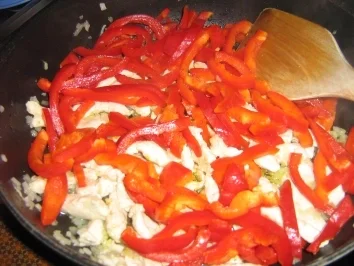 Paprika-Geschnetzeltes mit Kokossauce - Rezept - Bild Nr. 9