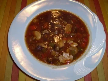 Scharfe Gulaschsuppe - Rezept