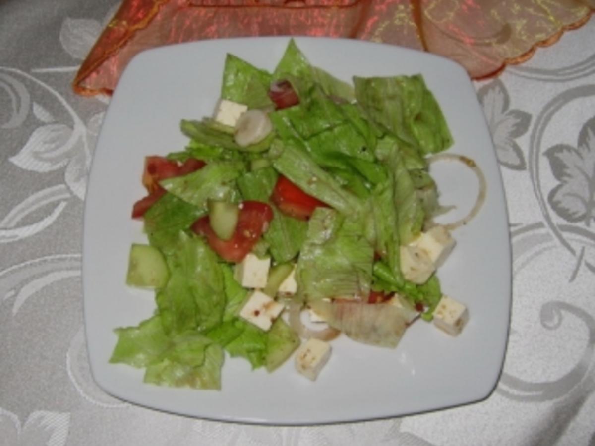 Bunter Salat mit Feta Rezepte - kochbar.de