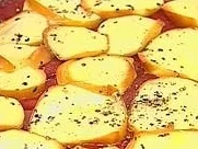 Rezept: Gratinierter, geräucherter Mozzarrella Gratinierter, geräucherter Mozzarrella - Rezept