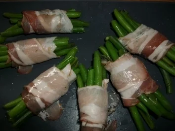 Lammkotellets mit Perlgraupenrisotto und Speckböhnchen - Rezept - Bild Nr. 3