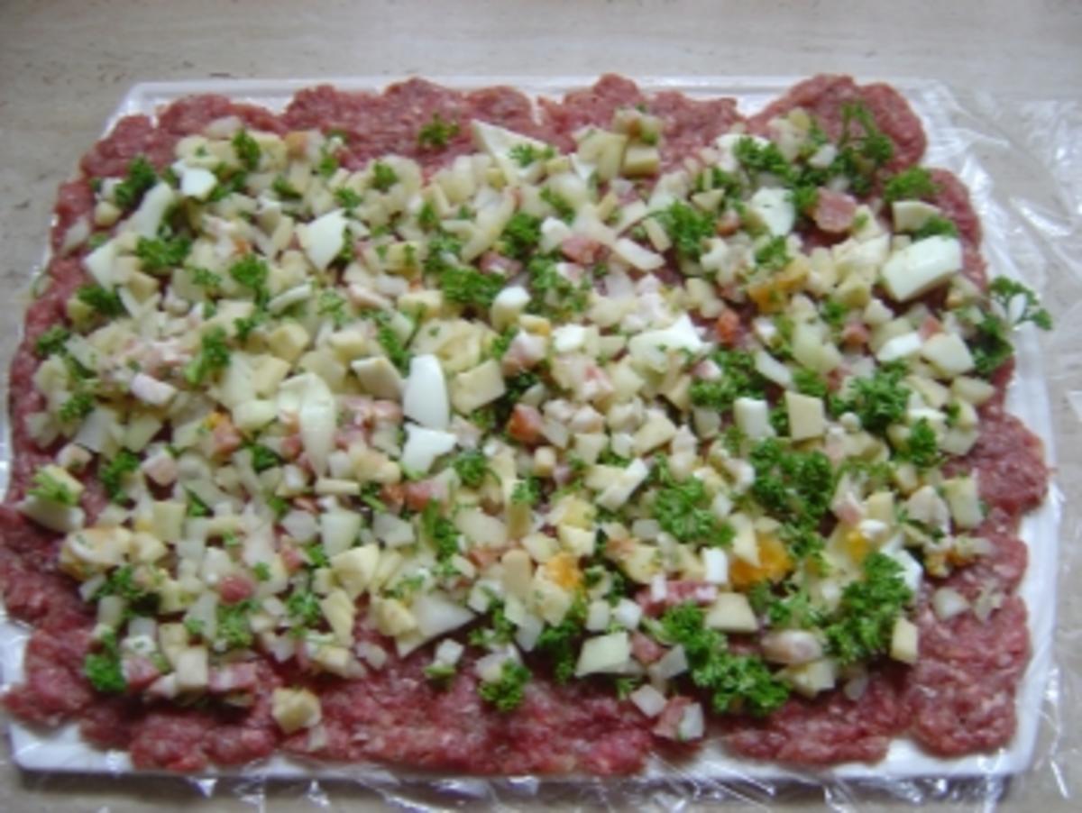 Gefüllte Hackfleischrolle - Rezept - Bild Nr. 7