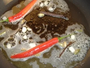 Rezept: Entrecote mit Kardamon-Vanille-Peperoni-Butter Bild Nr. 3 Entrecote mit Kardamon-Vanille-Peperoni-Butter - Rezept - Bild Nr. 3