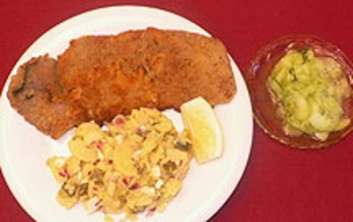 Bilder für Piratenschnitzel Wiener Art mit Kartoffel- und Gurkensalat - Rezept