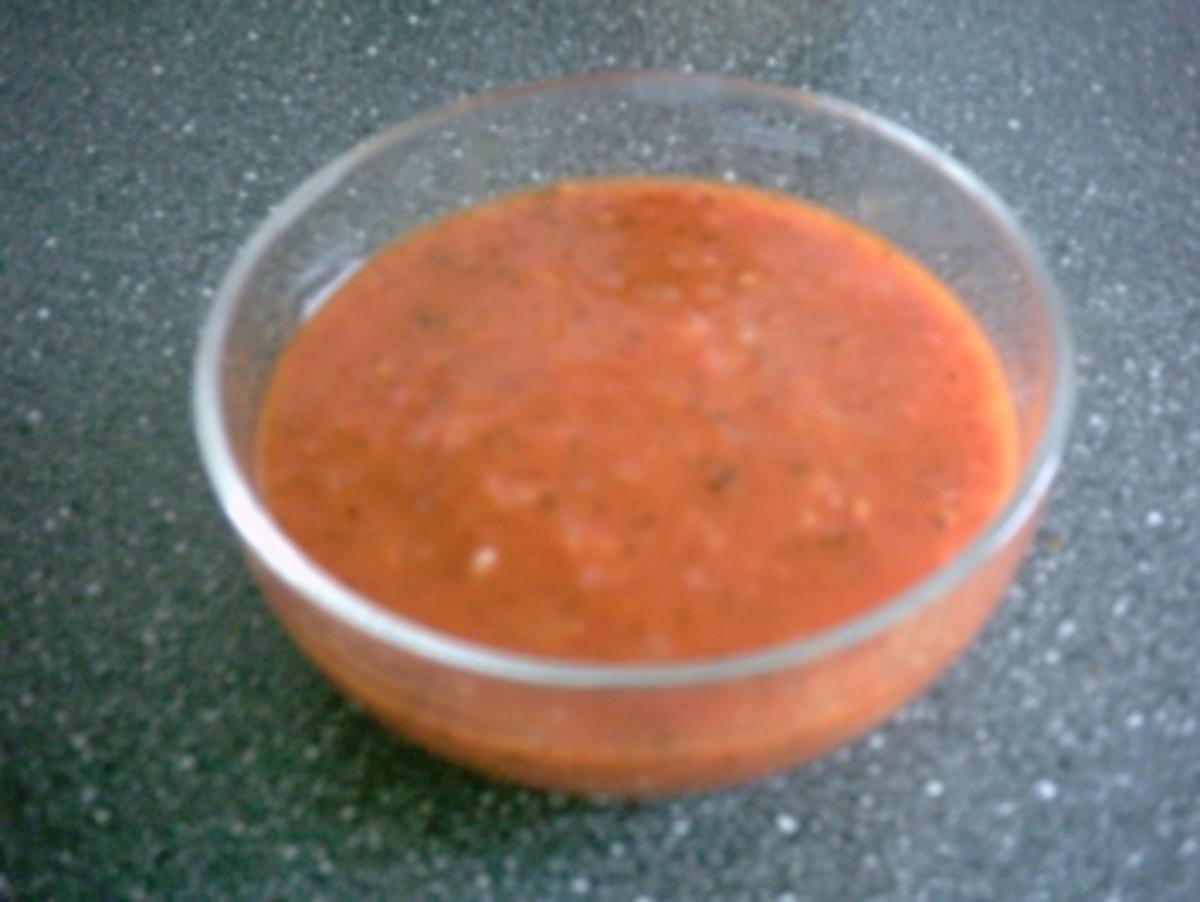 SOßE - Einfache Tomatensoße - Rezept