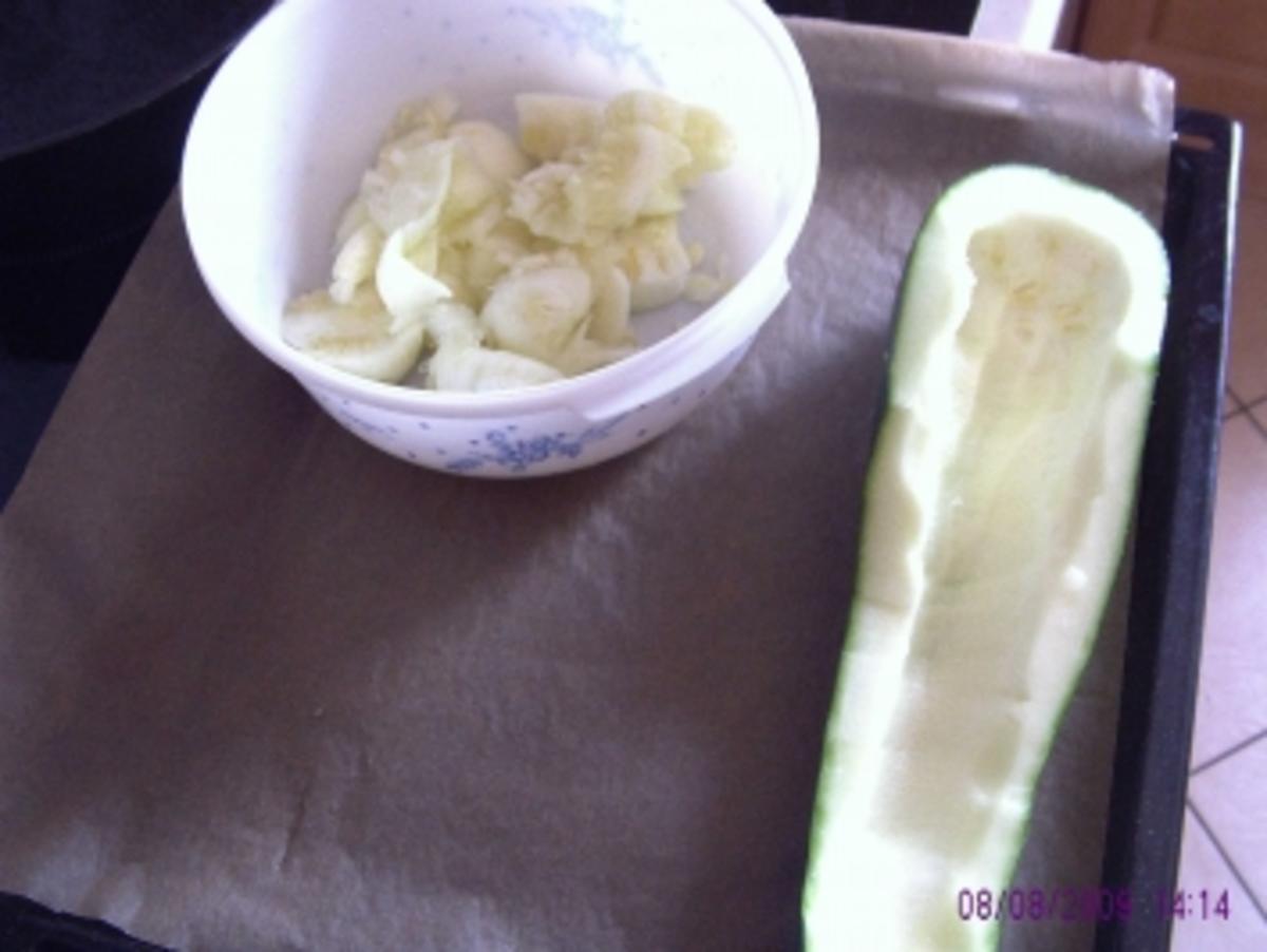 Zucchini-gefüllt - Rezept - Bild Nr. 2