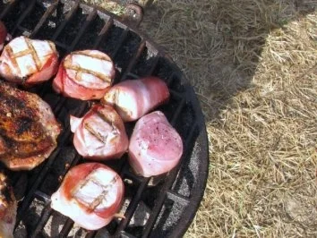 Rezept: Schweinefilet im Speckmantel. Sommer, Grillzeit..........lecker.! Schweinefilet im Speckmantel. Sommer, Grillzeit..........lecker.! - Rezept