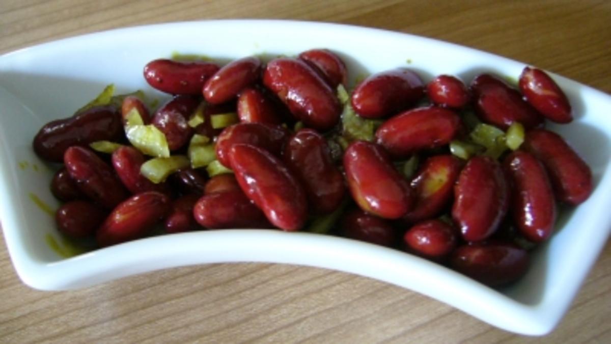 Salat --- Kidneybohnensalat mit Kürbiskernöl - Rezept - kochbar.de