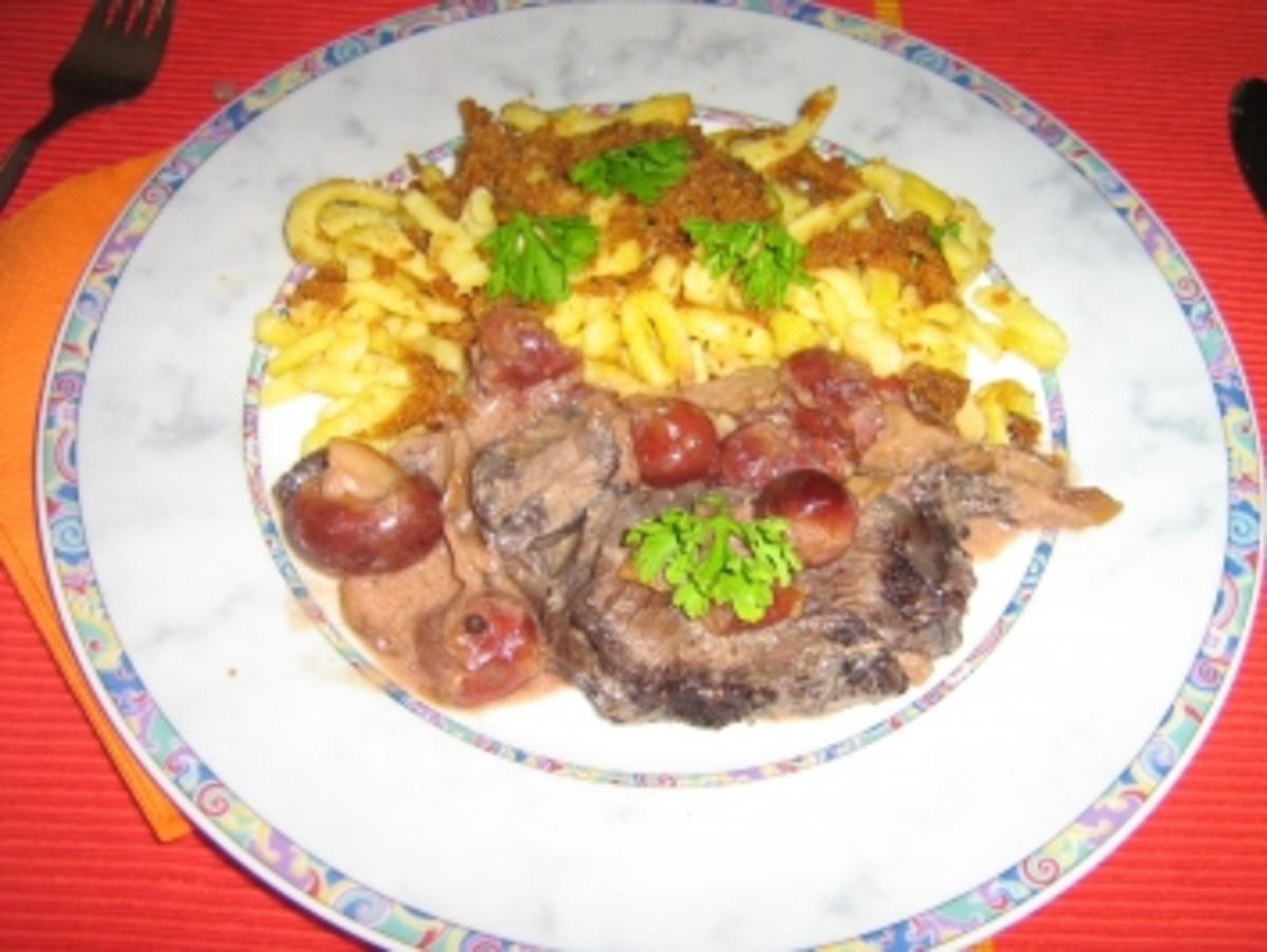 Bilder für Sauerbraten mit Sauerkirsch-Steinpilz-Soße meine Art - Rezept