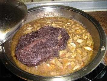 Rezept: Sauerbraten mit Sauerkirsch-Steinpilz-Soße meine Art Bild Nr. 7 Sauerbraten mit Sauerkirsch-Steinpilz-Soße meine Art - Rezept - Bild Nr. 7