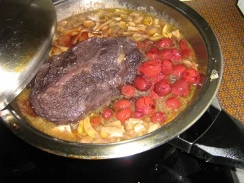 Rezept: Sauerbraten mit Sauerkirsch-Steinpilz-Soße meine Art Bild Nr. 8 Sauerbraten mit Sauerkirsch-Steinpilz-Soße meine Art - Rezept - Bild Nr. 8