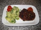 Hacksteaks mit Kartoffel-Rucola-Salat - Rezept