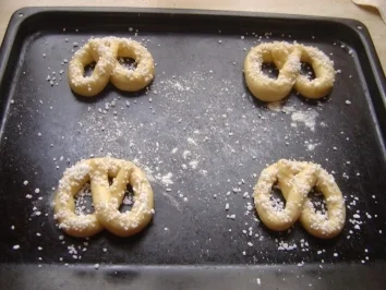 Rezept: Zuckerbrezeln Bild Nr. 5 Zuckerbrezeln - Rezept - Bild Nr. 5