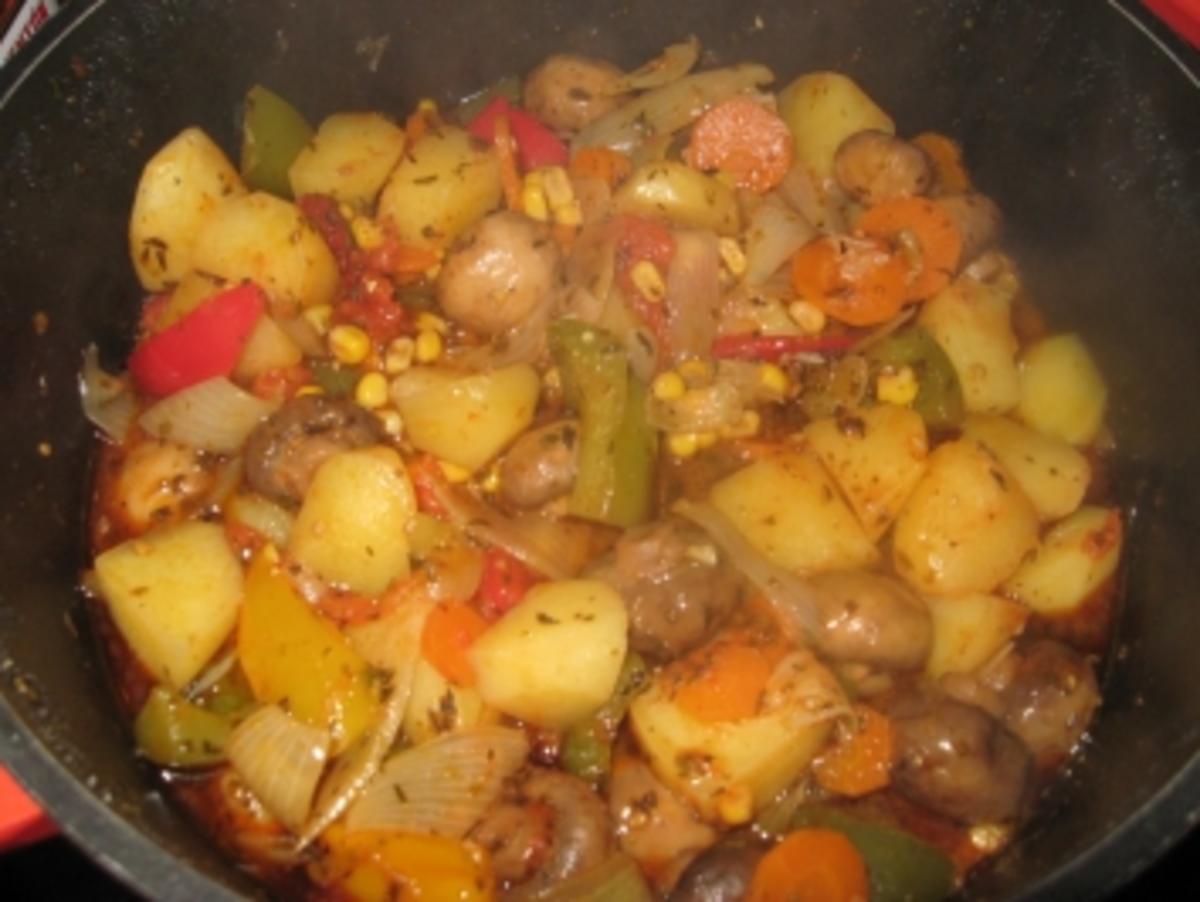 Buntes Gemüseallerlei mit Kartoffeln - Rezept - Bild Nr. 2