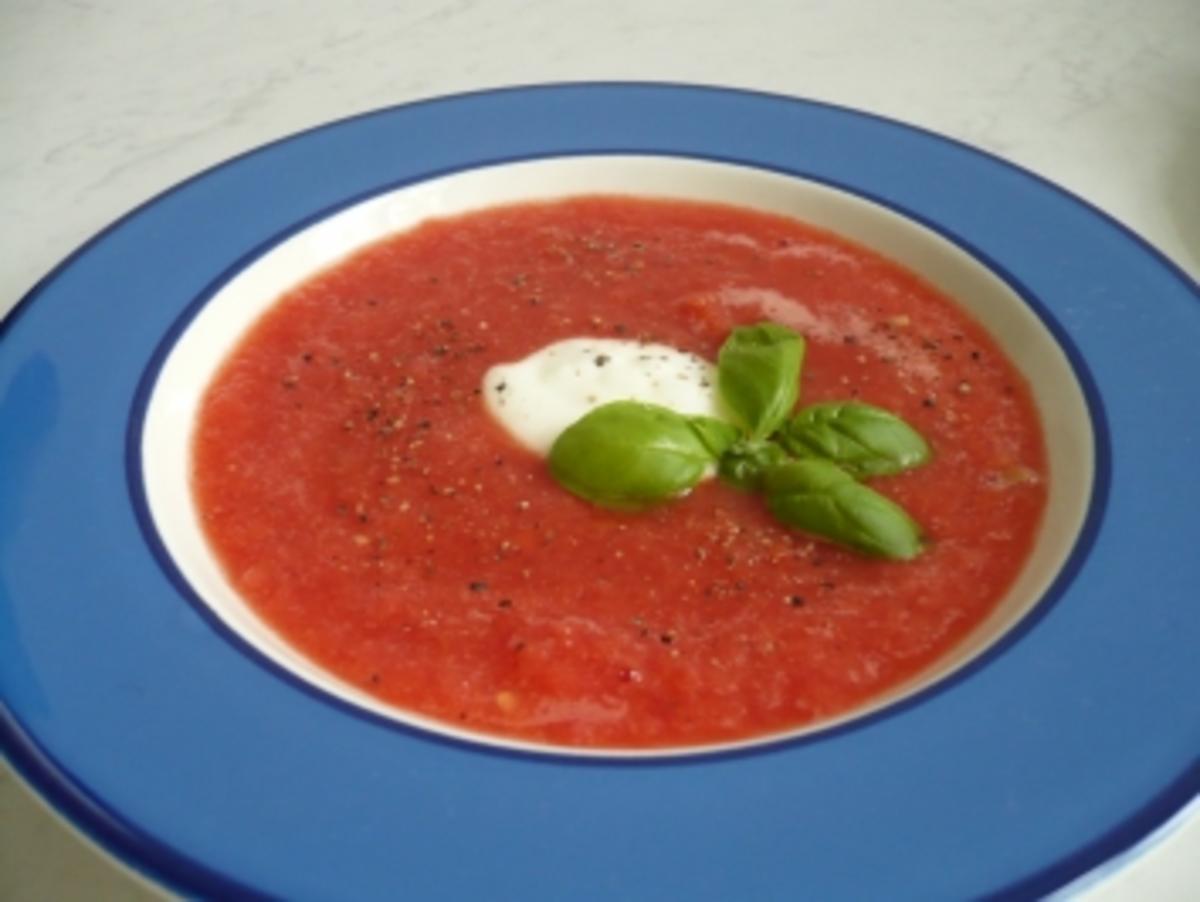 Bilder für Kalte Wassermelonen-Tomaten-Suppe - Rezept