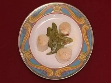 Rezept: Gebratene Jakobsmuscheln mit lauwarmem Zuckerschotensalat Bild Nr. 2 Gebratene Jakobsmuscheln mit lauwarmem Zuckerschotensalat - Rezept - Bild Nr. 2