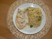 Putenschnitzel mit Nudelrestpfanne - Rezept