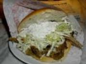 Döner Kebab mal anders (in Fladenbrot) - Rezept