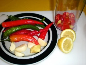 Rezept: DIPS/SAUCEN: Crema de Guindillas - Würzcreme Spezial DIPS/SAUCEN: Crema de Guindillas - Würzcreme Spezial - Rezept