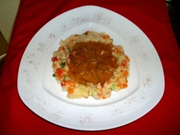 Rezept: Gemüsereis mit Schweinefiletstreifen Bild Nr. 3 Gemüsereis mit Schweinefiletstreifen - Rezept - Bild Nr. 3