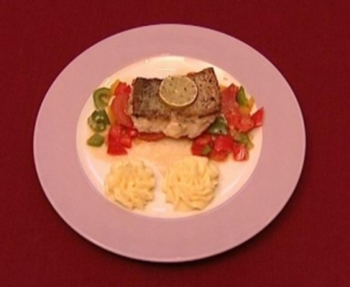 Bilder für Red Snapper auf Paprika-Ingwer-Gemüse mit Kartoffelpüree (Michael Müller) - Rezept