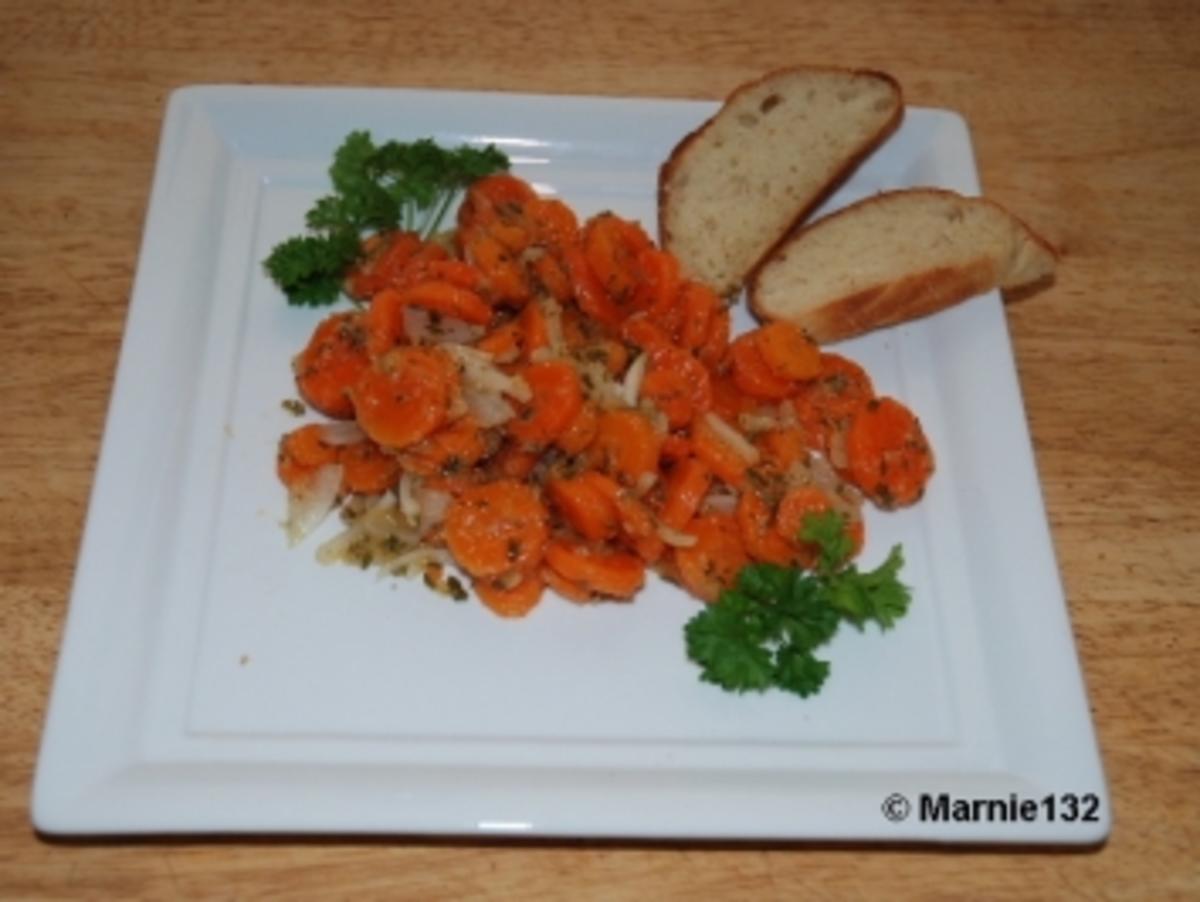 Möhrensalat mit Ingwer - Rezept mit Bild - kochbar.de