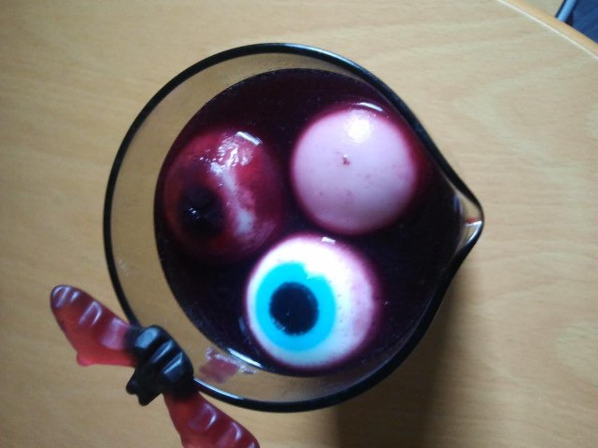 Verrückte Glibber-Augen-Bowle für Kinder - Rezept