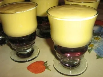 Rezept: Becher " Vlasina " Becher " Vlasina " - Rezept