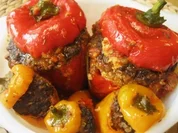 Rezept: Paprikaschoten mit Hack gefüllt Paprikaschoten mit Hack gefüllt - Rezept