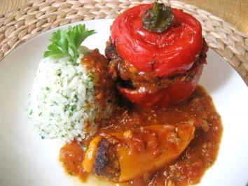 Rezept: Paprikaschoten mit Hack gefüllt Bild Nr. 6 Paprikaschoten mit Hack gefüllt - Rezept - Bild Nr. 6