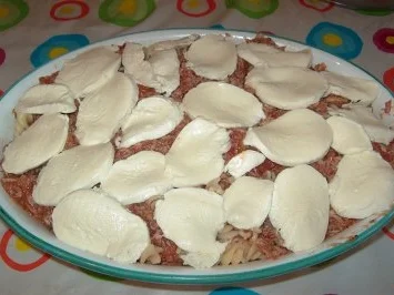 Rezept: Thunfisch-Nudel-Gratin Bild Nr. 2 Thunfisch-Nudel-Gratin - Rezept - Bild Nr. 2