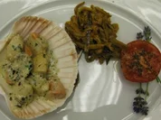 Jakobsmuschelragout Marseiller Art auf Zucchini-Auberginen-Julienne - Rezept