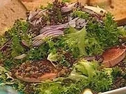 Lyoner mit Frisee - Rezept