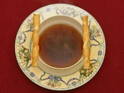 Klare Ochsenschwanzsuppe mit einem Schuss Sherry (Dolly Buster) - Rezept