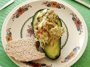 Abacate à moda da Funchal ( Gefüllte Avocados ) - Rezept - Bild Nr. 2