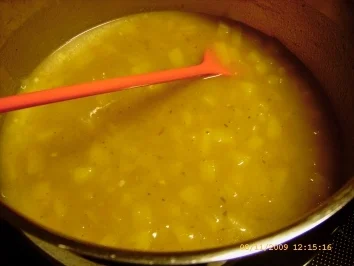 Rezept: Kartoffelsuppe Wiener Art in verschiedenen Variationen Bild Nr. 12 Kartoffelsuppe Wiener Art in verschiedenen Variationen - Rezept - Bild Nr. 12