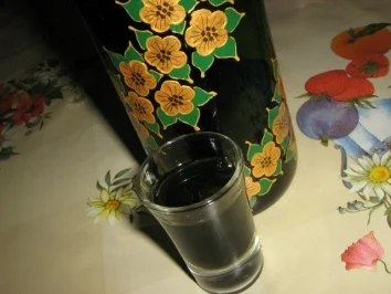 Rezept: Walnuss Likör Walnuss Likör - Rezept