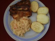 Rezept: Dicke Rippe mit Speckkraut und Backkartoffeln Dicke Rippe mit Speckkraut und Backkartoffeln - Rezept