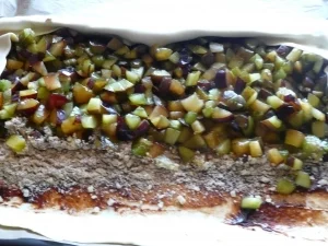 Zwetschgenstrudel mit Blätterteig - Rezept - Bild Nr. 4