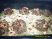 Hackbällchen auf Kartoffel - Weißkohl - Bett - Rezept