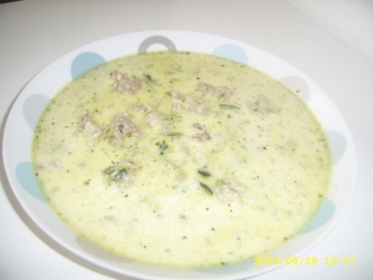 Zucchini - Hackfleisch - Suppe - Rezept