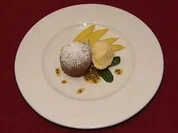 Lauwarmer Schokoladenkuchen mit Mango (Margot Werner) - Rezept