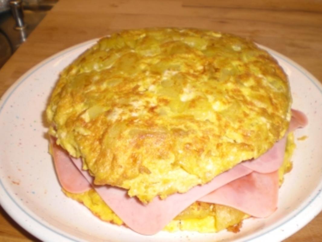 Tortilla de patatas rellena (Gefüllte spanische Tortilla) - Rezept ...
