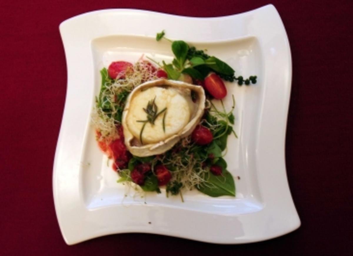 Gratinierter Ziegenkäse auf Postelei-Salat mit Himbeerdressing (Davorka ...