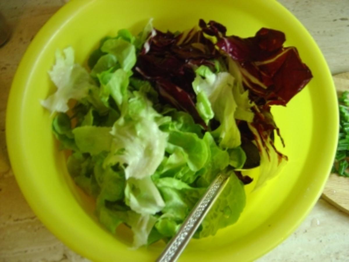 Gebratene Steinpilze an zweierlei Salat - Rezept - Bild Nr. 7